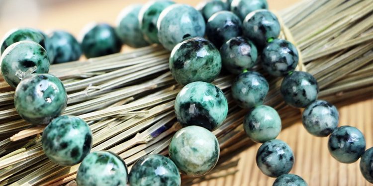 Bách khoa toàn thư về ngọc Jade - Vật thể đá quý giá trị nhất nhân loại