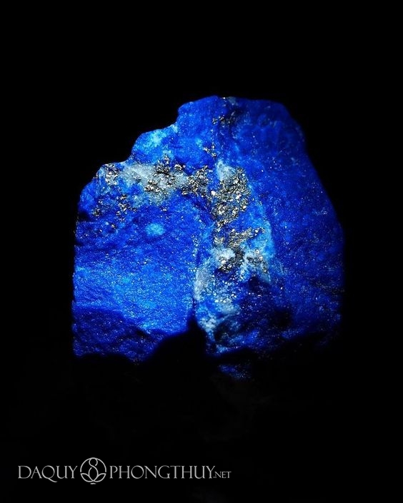 Ý nghĩa đá quý màu xanh lam (xanh nước biển): Rõ ràng & Giao tiếp