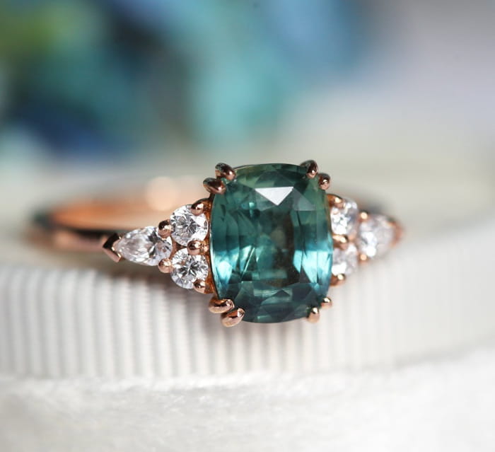 Nhẫn Đá Sapphire xanh lục