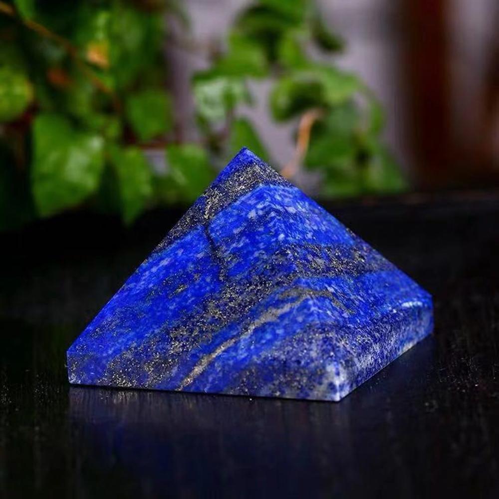 Kim tự tháp đá Lapis Lazuli