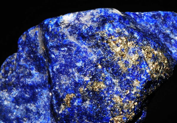 Ngọc Lưu Ly (Đá Lapis Lazuli)